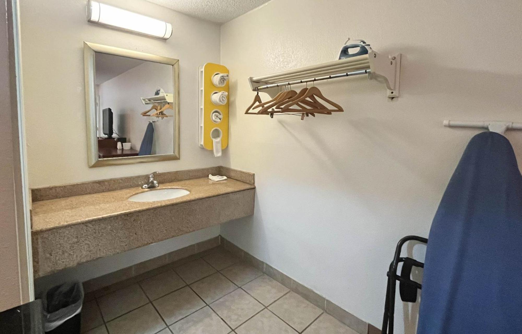 Motel 6-Dayton, Oh - Englewood Kültér fotó
