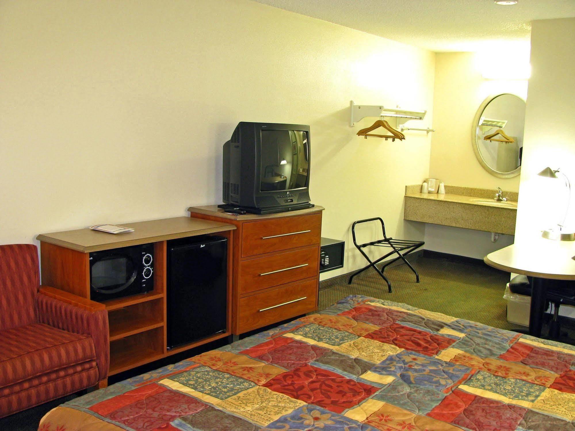 Motel 6-Dayton, Oh - Englewood Kültér fotó